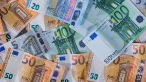 Hasil Meeting BoE dan SNB