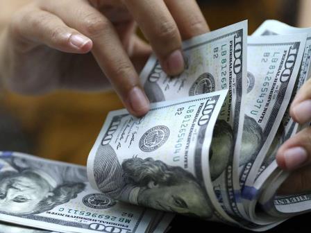 Dolar AS Naik