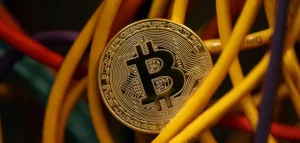 Bitcoin melambung naik