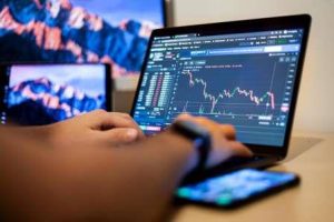Cara Mengelola Latensi dalam Forex untuk Trader