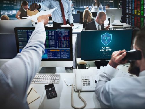 Cek Referensi Broker Terpercaya Dulu