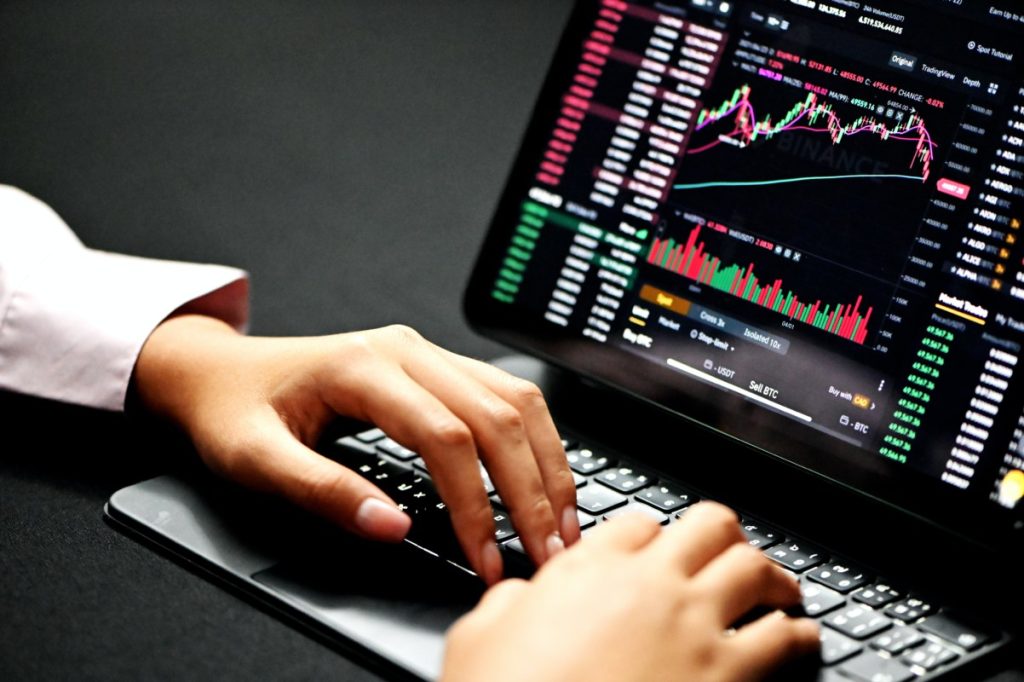 Ilustrasi trading dengan modal Rp50 ribu